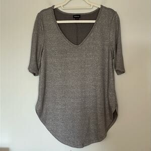 Torrid Grey Sparkle Hacci Tunic Tee V-Neck Size 10 Womens Medium Silver Metallic